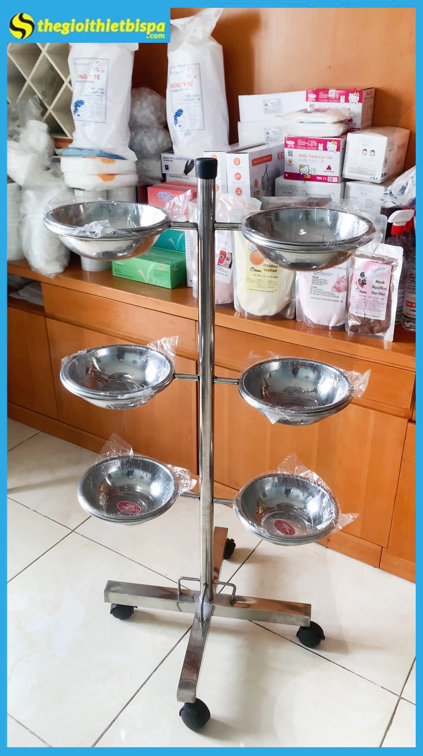 Kệ inox Kèm 6 Thau inox Dùng Trong Spa - Tmv