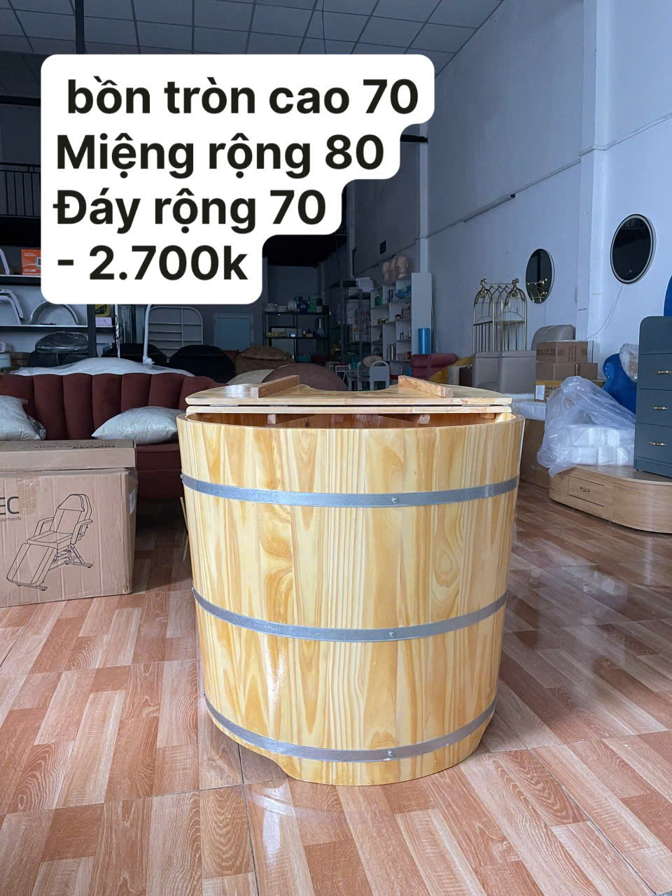Bồn Tắm Xông Hơi Gỗ Thông Dáng Tròn